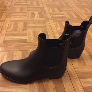 Sam Edelman Tinsley rain boots